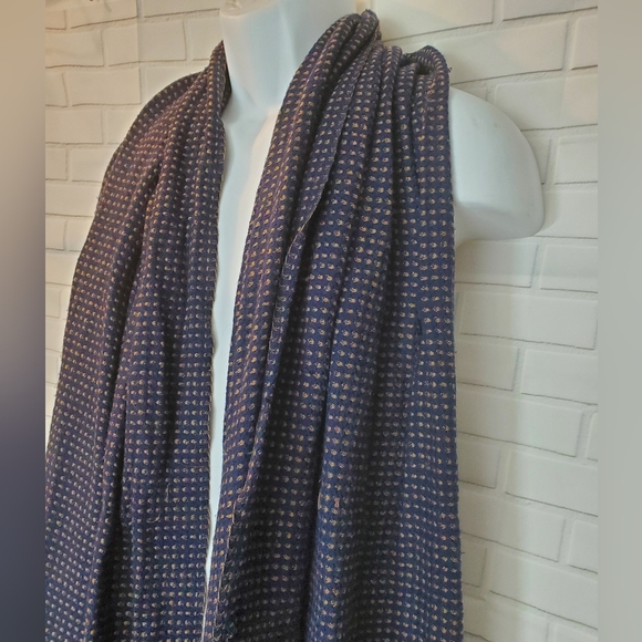 Mens Navy Wide Scarf - Picture 2 of 7